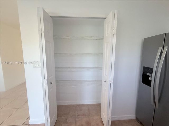 995 NE 34th Avenue 101, Homestead, FL 33033