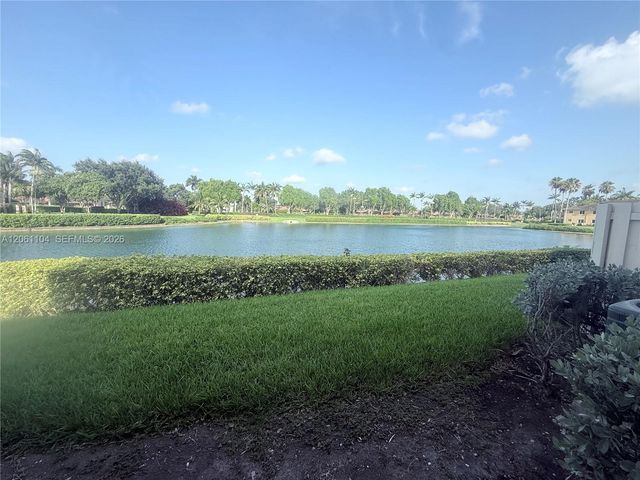 995 NE 34th Avenue 101, Homestead, FL 33033