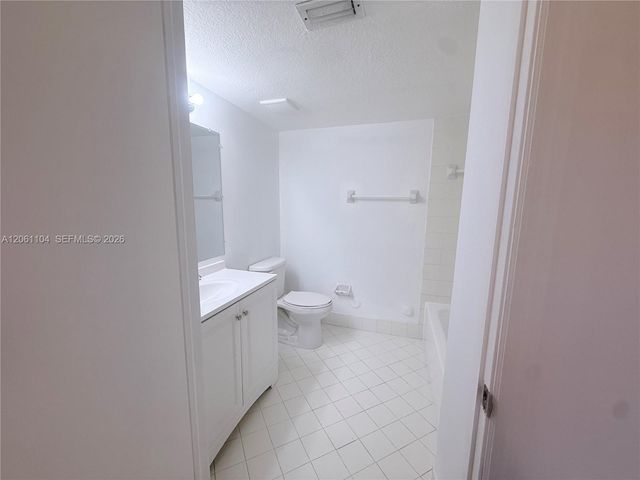 995 NE 34th Avenue 101, Homestead, FL 33033