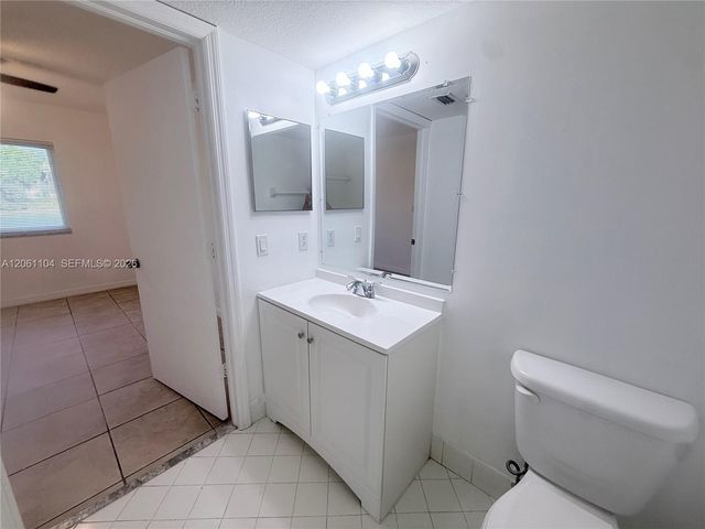 995 NE 34th Avenue 101, Homestead, FL 33033