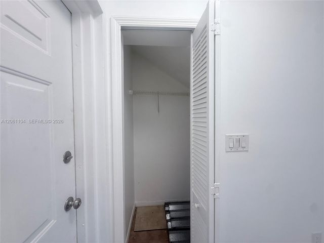 995 NE 34th Avenue 101, Homestead, FL 33033