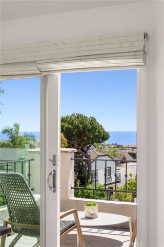 423 Poppy, Corona Del Mar, CA 92625