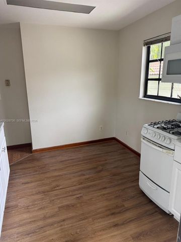 2107 Secoffee Street 2, Miami, FL 33133