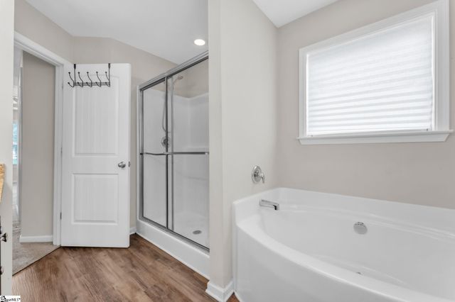 121 Screech Drive, Fountain Inn, SC 29644