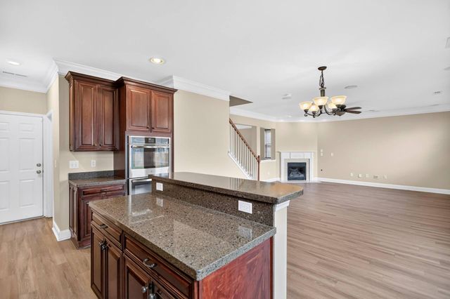 7018 Bellflower Lane, Hanahan, SC 29410