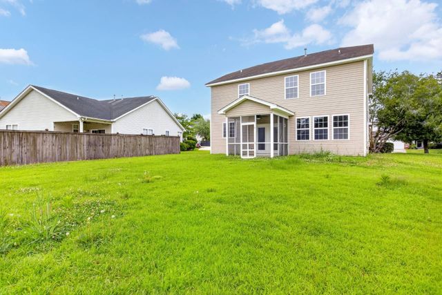 7018 Bellflower Lane, Hanahan, SC 29410