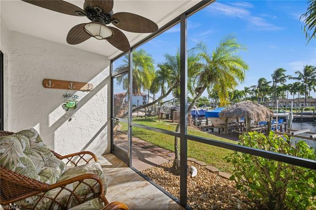 4803 SW Santa Barbara CT 8, Cape Coral, FL 33914