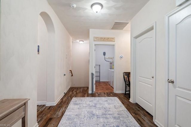 270 Old Course LOOP, Cape Charles, VA 23310