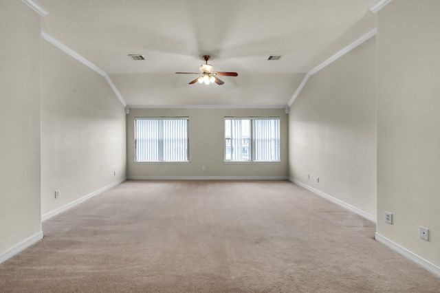 6075 Longmire Trail, Conroe, TX 77304