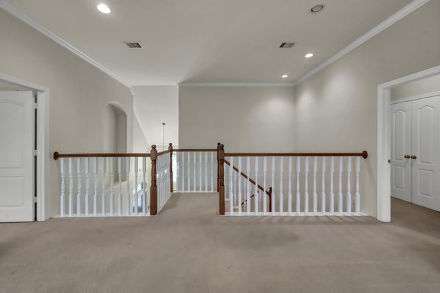 6075 Longmire Trail, Conroe, TX 77304