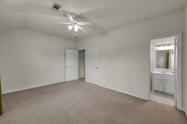 6075 Longmire Trail, Conroe, TX 77304