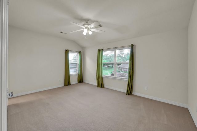 6075 Longmire Trail, Conroe, TX 77304