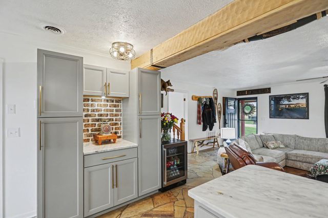 6241 Hwy 49 E, Springfield, TN 37172