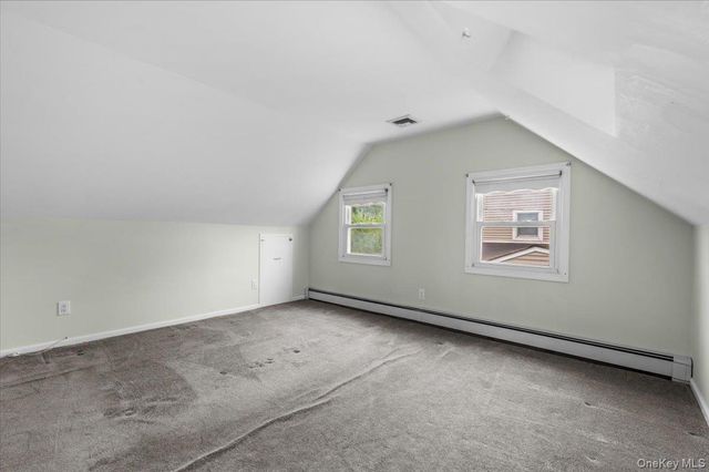 53 12th Street, Carle Place, NY 11514