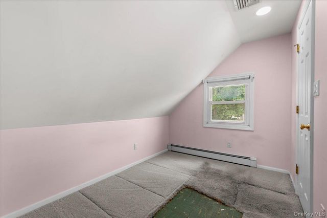 53 12th Street, Carle Place, NY 11514
