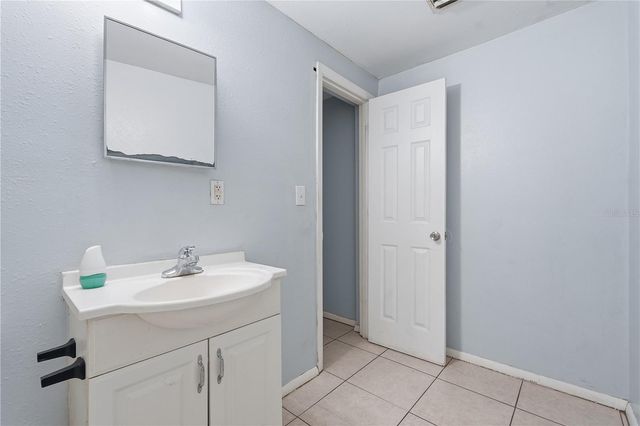2609 E 28TH AVENUE, Tampa, FL 33605