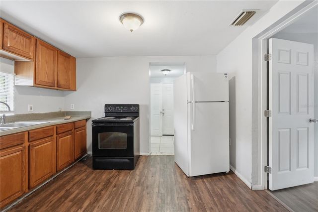 2609 E 28TH AVENUE, Tampa, FL 33605