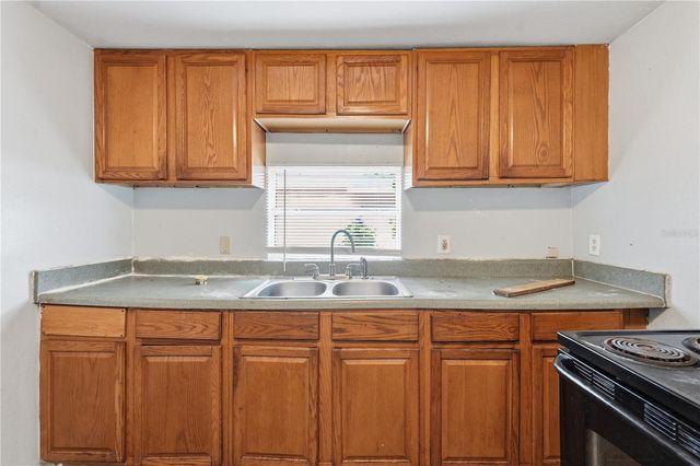 2609 E 28TH AVENUE, Tampa, FL 33605