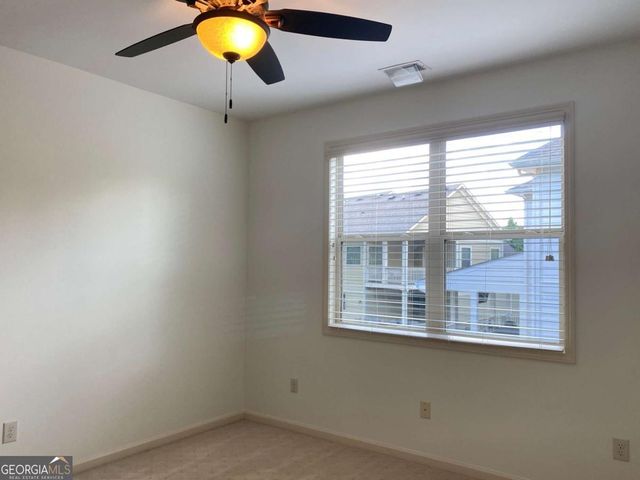 2880 Parkview Pass SE, Smyrna, GA 30080