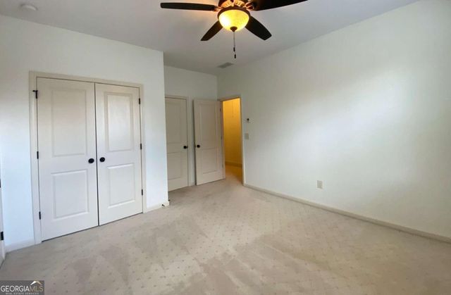 2880 Parkview Pass SE, Smyrna, GA 30080