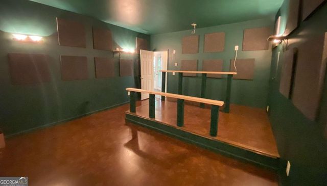 2880 Parkview Pass SE, Smyrna, GA 30080