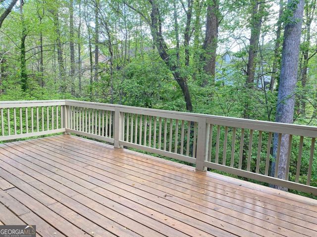 2880 Parkview Pass SE, Smyrna, GA 30080