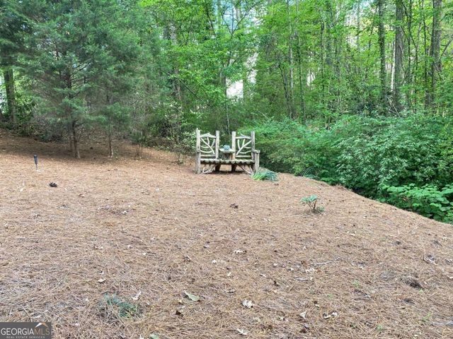 2880 Parkview Pass SE, Smyrna, GA 30080