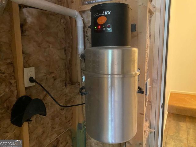 2880 Parkview Pass SE, Smyrna, GA 30080