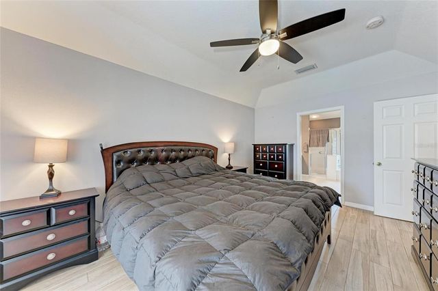 5766 STONE POINTE DRIVE, Sarasota, FL 34233