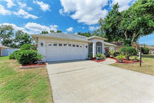 5766 STONE POINTE DRIVE, Sarasota, FL 34233