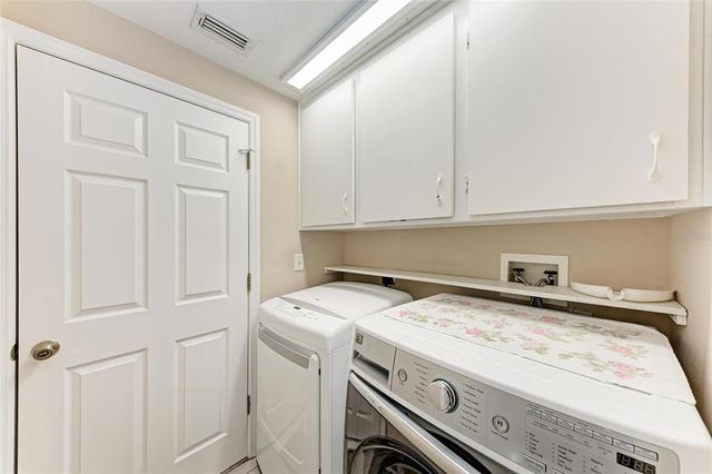 5766 STONE POINTE DRIVE, Sarasota, FL 34233