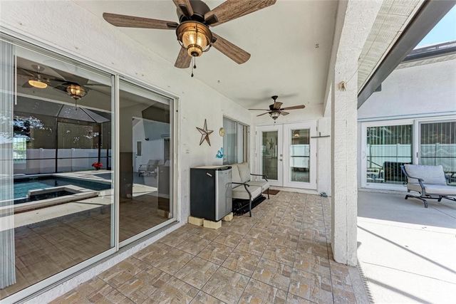 5766 STONE POINTE DRIVE, Sarasota, FL 34233