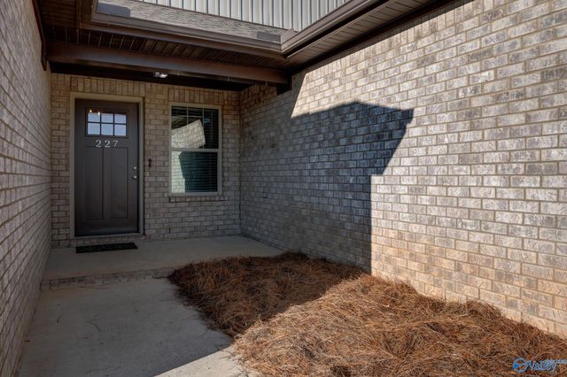 227 Hydra Circle, Huntsville, AL 35811