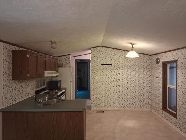 24 Flynn Lane, Tamworth, NH 03886