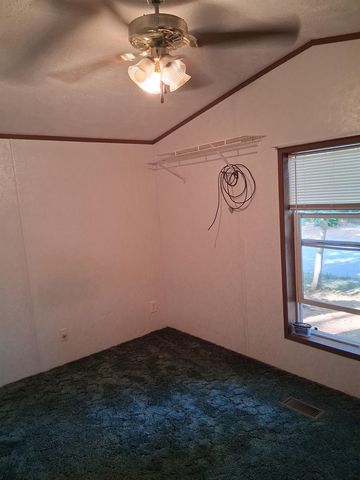 24 Flynn Lane, Tamworth, NH 03886
