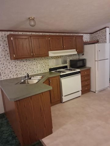 24 Flynn Lane, Tamworth, NH 03886