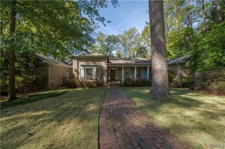 1304 High Forest N, Tuscaloosa, AL 35406