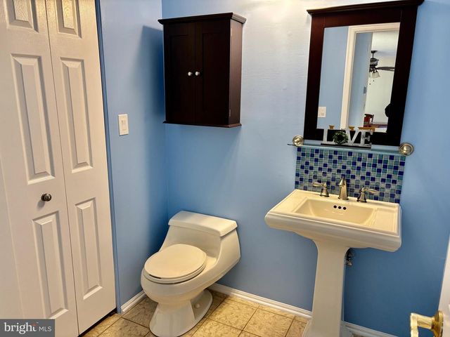 171 DAFFODIL DR, Freehold, NJ 07728