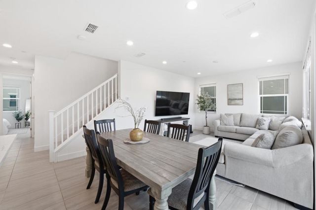 1122 S Morning Glory Drive, Tracy, CA 95391