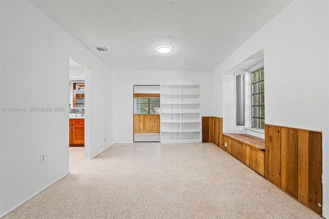 11550 SW 108th Ct, Miami, FL 33176