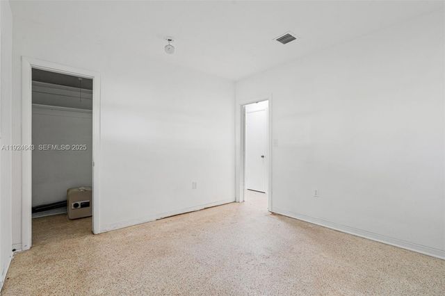 11550 SW 108th Ct, Miami, FL 33176