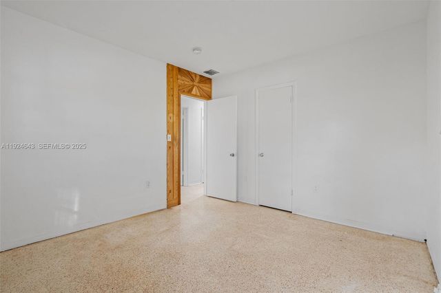 11550 SW 108th Ct, Miami, FL 33176