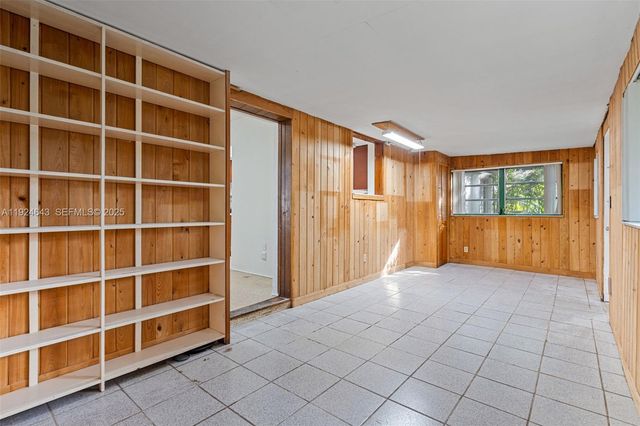 11550 SW 108th Ct, Miami, FL 33176