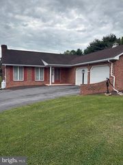 10208 MAR ROCK DR, Hagerstown, MD 21740
