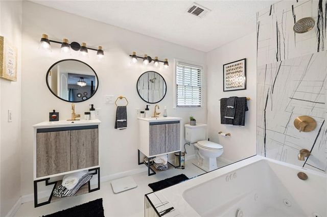 4544 Queen Anne Court SE, Mableton, GA 30126