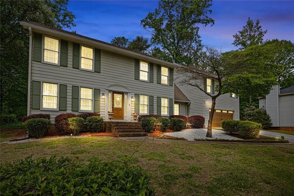 4544 Queen Anne Court SE, Mableton, GA 30126