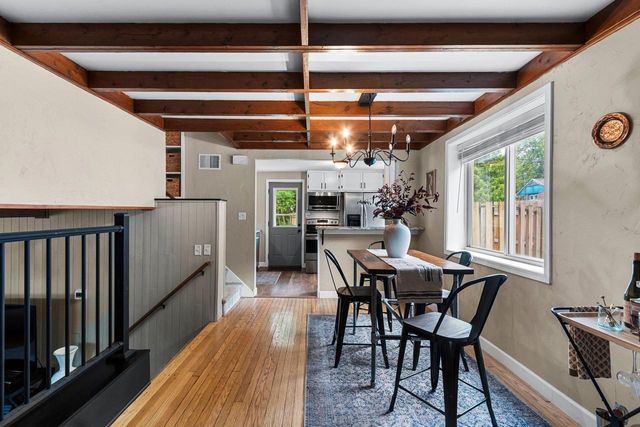 735 CARVER LANE, Menasha, WI 54952