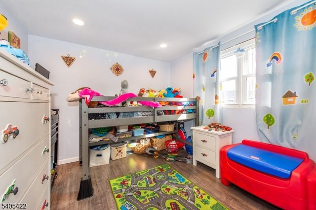 6 Mulberry St, Hamburg Boro, NJ 07419