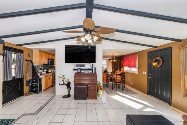 6 Mulberry St, Hamburg Boro, NJ 07419