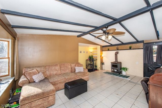 6 Mulberry St, Hamburg Boro, NJ 07419